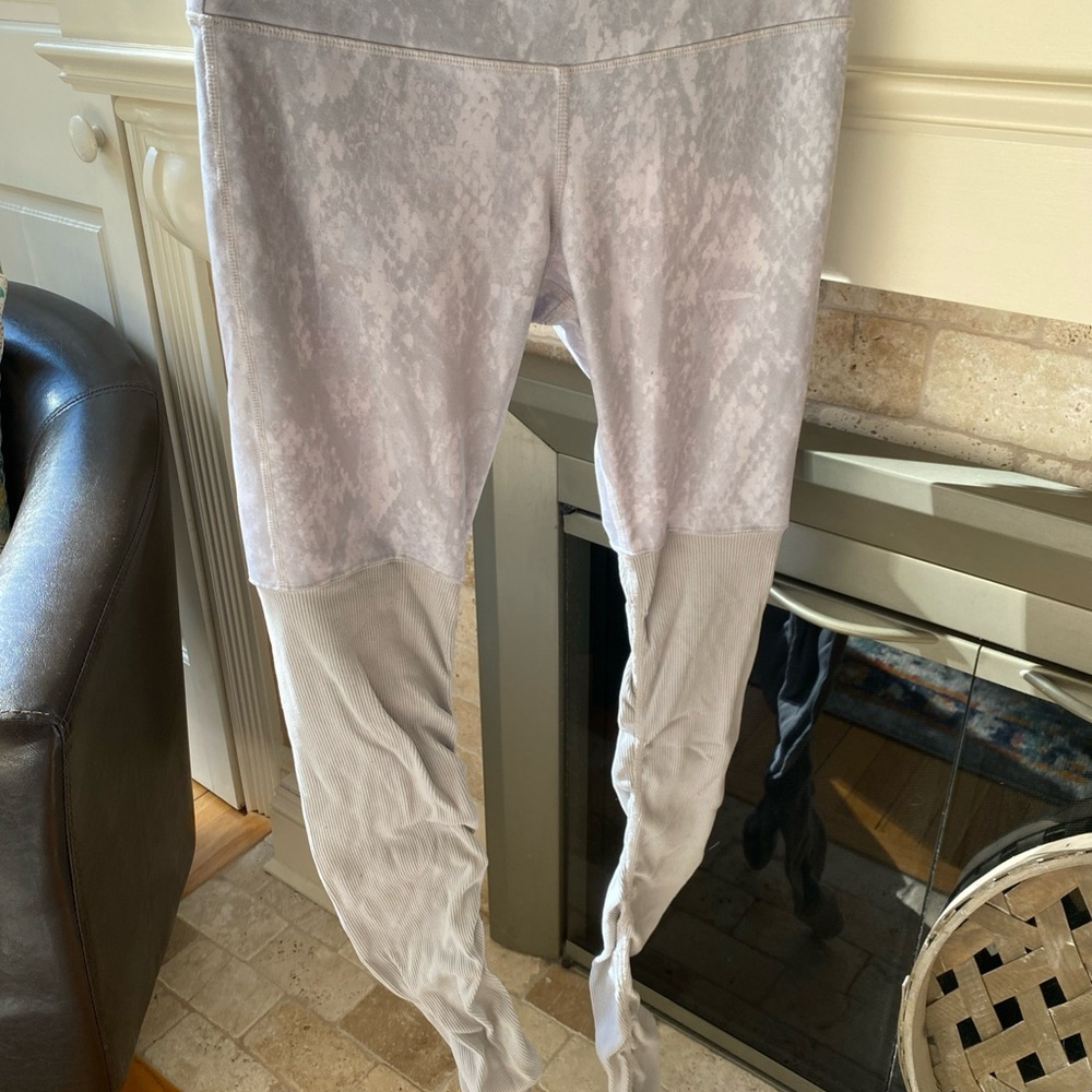 Alo Yoga Goddess Python Colorblock Gray Yoga Legg… - image 7